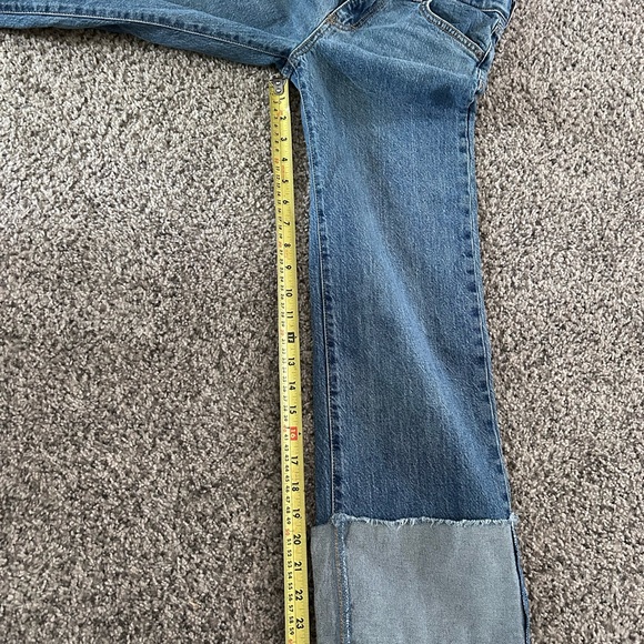Levi's Kids Blue Jeans with Cuffed Hem - Picture 4 of 4